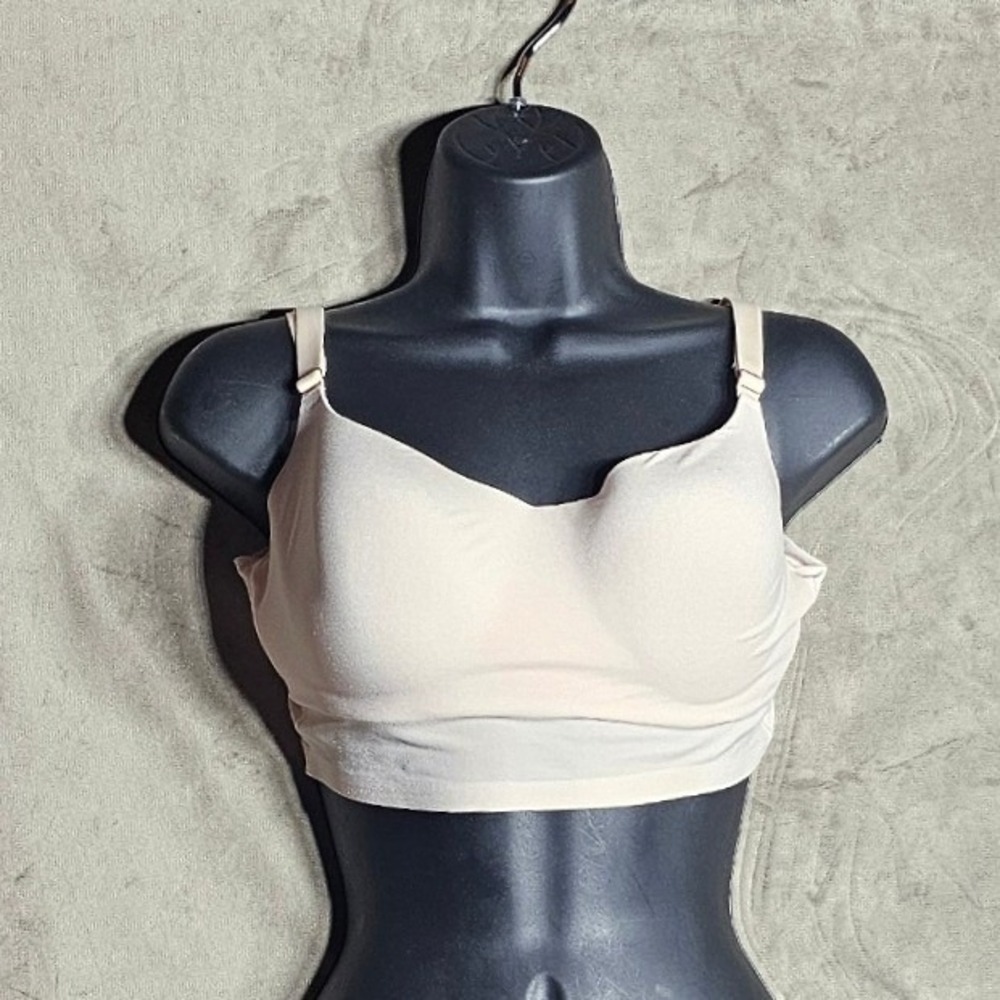 Victoria's Secret PINK Wireless Lightly Lined Bra Nude Beige Large NWT